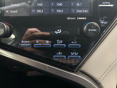 2020 Toyota Camry Hybrid LE