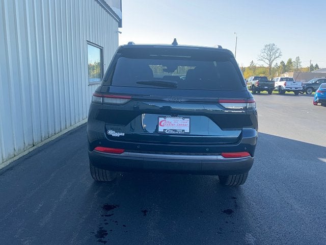 2027 Jeep Grand Cherokee GRAND CHEROKEE LIMITED 4X4