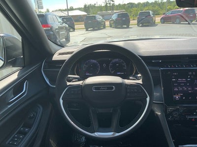 2026 Jeep Grand Cherokee GRAND CHEROKEE L LAREDO X 4X4