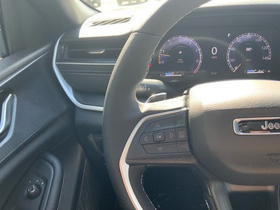 2026 Jeep Grand Cherokee GRAND CHEROKEE L LAREDO X 4X4