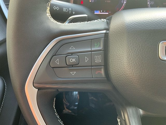 2026 Jeep Grand Cherokee GRAND CHEROKEE L LAREDO X 4X4