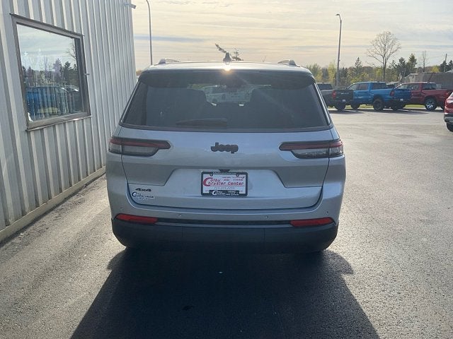 2026 Jeep Grand Cherokee GRAND CHEROKEE L LAREDO ALTITUDE 4X4