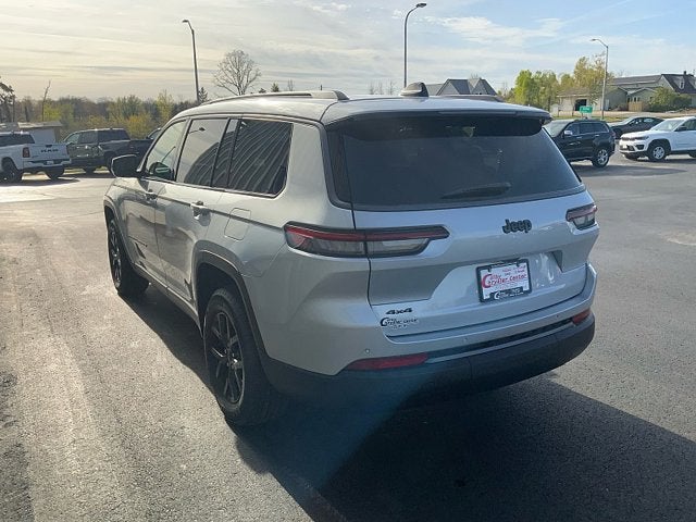 2026 Jeep Grand Cherokee GRAND CHEROKEE L LAREDO ALTITUDE 4X4