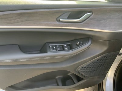 2026 Jeep Grand Cherokee GRAND CHEROKEE L LAREDO ALTITUDE 4X4