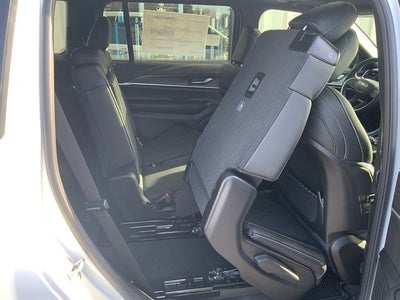 2026 Jeep Grand Cherokee GRAND CHEROKEE L LAREDO ALTITUDE 4X4