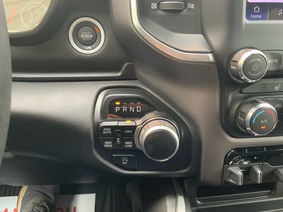 2022 RAM 1500 Big Horn Quad Cab 4x4 6'4' Box