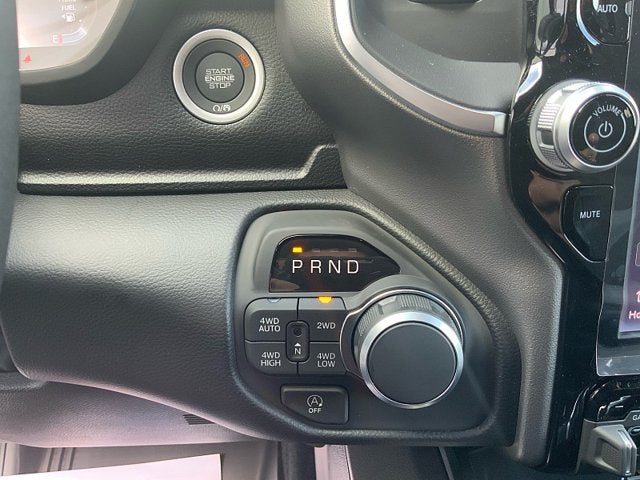 2027 RAM Ram 1500 RAM 1500 BIG HORN CREW CAB 4X4 5'7' BOX