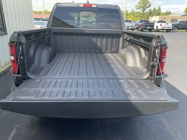 2027 RAM Ram 1500 RAM 1500 BIG HORN CREW CAB 4X4 5'7' BOX