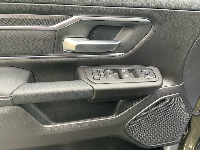 2027 RAM Ram 1500 RAM 1500 BIG HORN CREW CAB 4X4 5'7' BOX
