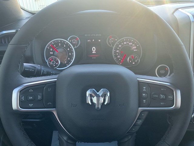 2027 RAM Ram 1500 RAM 1500 BIG HORN CREW CAB 4X4 5'7' BOX