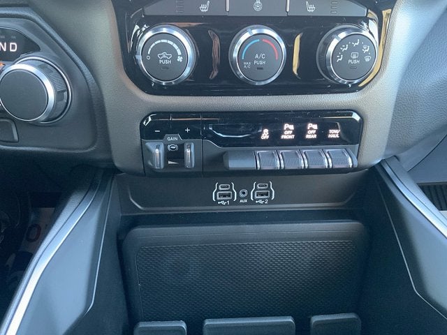 2027 RAM Ram 1500 RAM 1500 BIG HORN CREW CAB 4X4 5'7' BOX