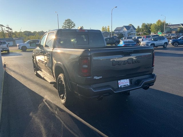 2027 RAM Ram 1500 RAM 1500 BIG HORN CREW CAB 4X4 5'7' BOX