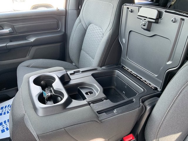 2026 RAM 1500 RAM 1500 WARLOCK CREW CAB 4X4 5'7' BOX
