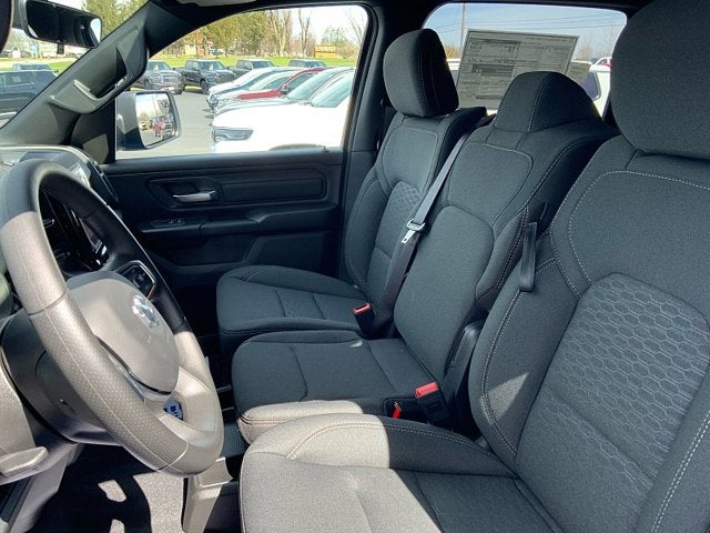 2026 RAM 1500 RAM 1500 WARLOCK CREW CAB 4X4 5'7' BOX
