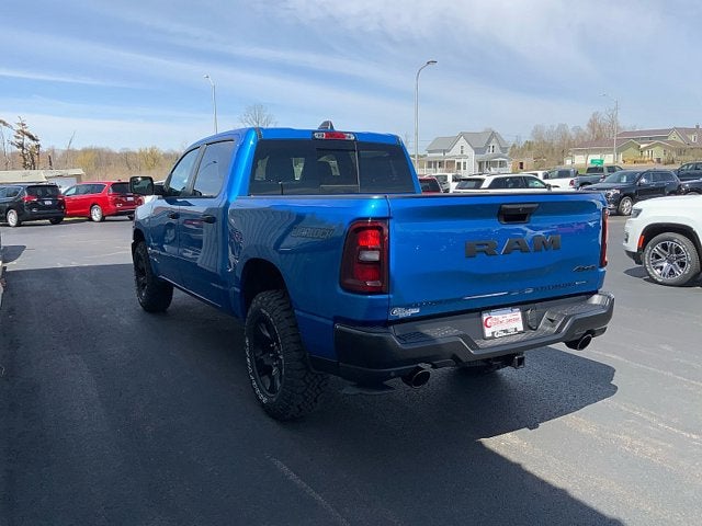 2026 RAM 1500 RAM 1500 WARLOCK CREW CAB 4X4 5'7' BOX