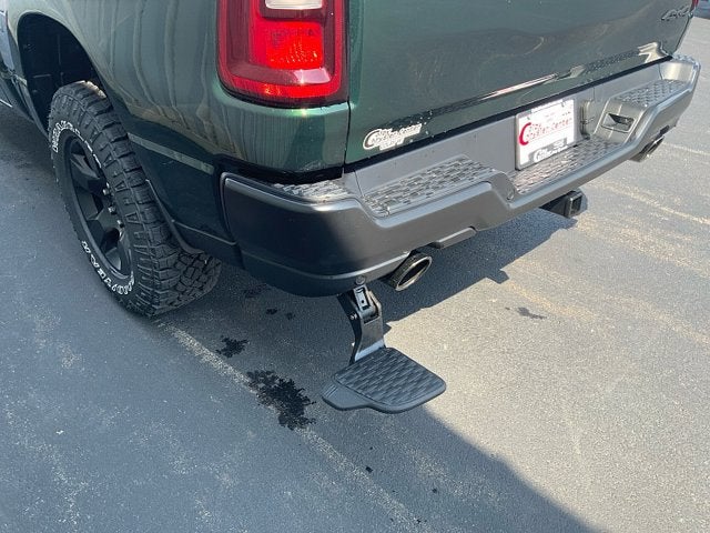2026 RAM 1500 RAM 1500 WARLOCK CREW CAB 4X4 5'7' BOX
