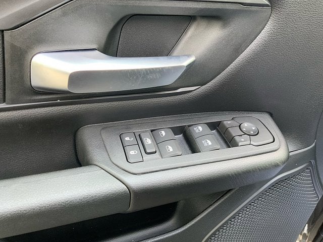2026 RAM 1500 RAM 1500 WARLOCK CREW CAB 4X4 5'7' BOX