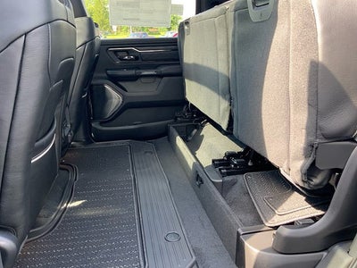 2026 RAM Ram 1500 RAM 1500 LIMITED CREW CAB 4X4 5'7' BOX