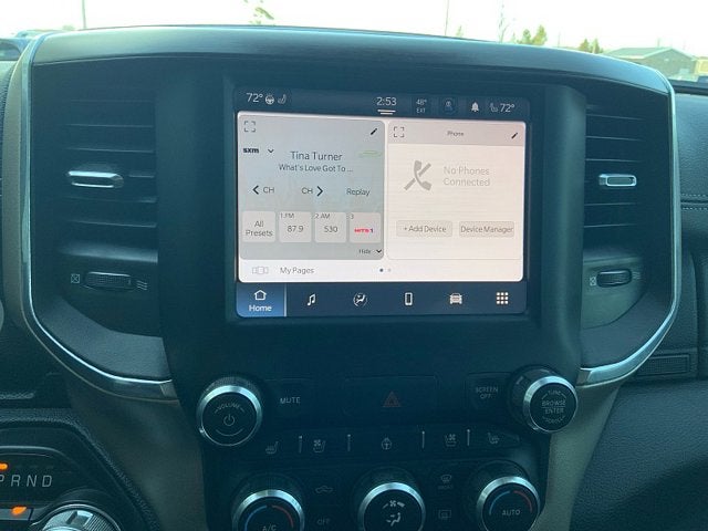 2022 RAM 1500 Laramie Crew Cab 4x4 5'7' Box