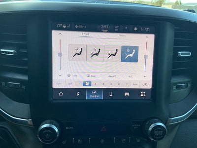 2022 RAM 1500 Laramie Crew Cab 4x4 5'7' Box