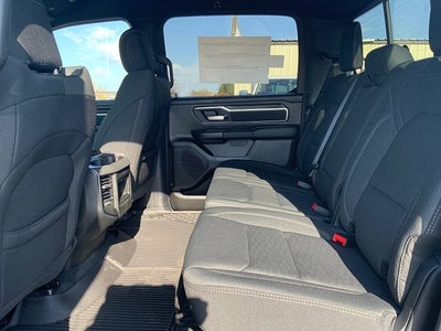 2027 RAM Ram 1500 RAM 1500 BIG HORN CREW CAB 4X4 6'4' BOX