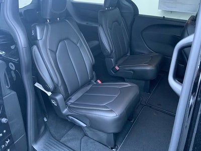 2026 Chrysler Voyager VOYAGER LX