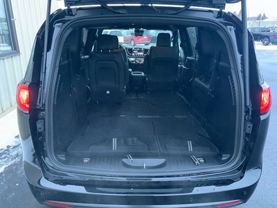 2026 Chrysler Voyager VOYAGER LX