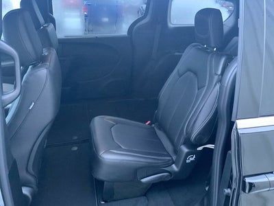 2026 Chrysler Voyager VOYAGER LX