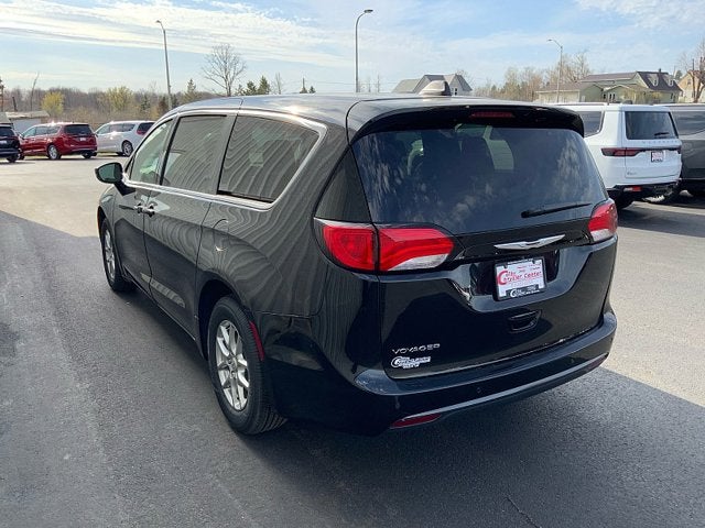 2026 Chrysler Voyager VOYAGER LX