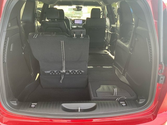 2027 Chrysler Pacifica PACIFICA SELECT AWD