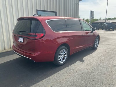 2027 Chrysler Pacifica PACIFICA SELECT AWD