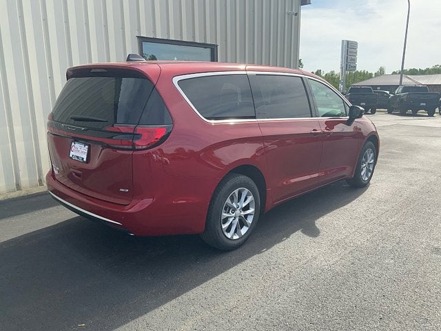 2027 Chrysler Pacifica PACIFICA SELECT AWD