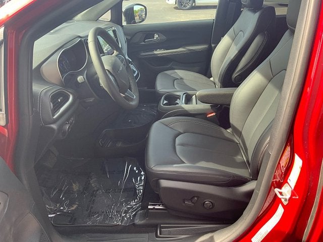 2027 Chrysler Pacifica PACIFICA SELECT AWD