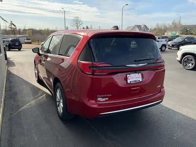 2026 Chrysler Pacifica PACIFICA SELECT AWD
