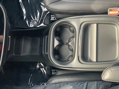 2027 Chrysler Pacifica PACIFICA SELECT AWD