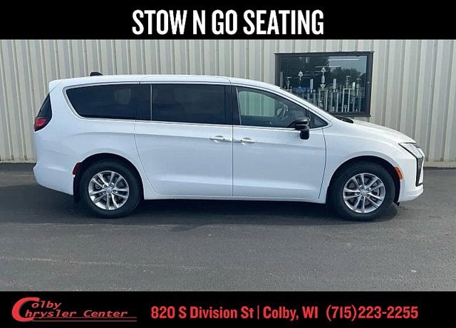 2027 Chrysler Pacifica PACIFICA SELECT AWD