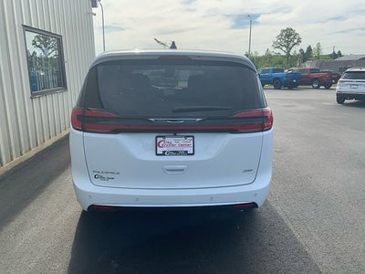 2027 Chrysler Pacifica PACIFICA SELECT AWD