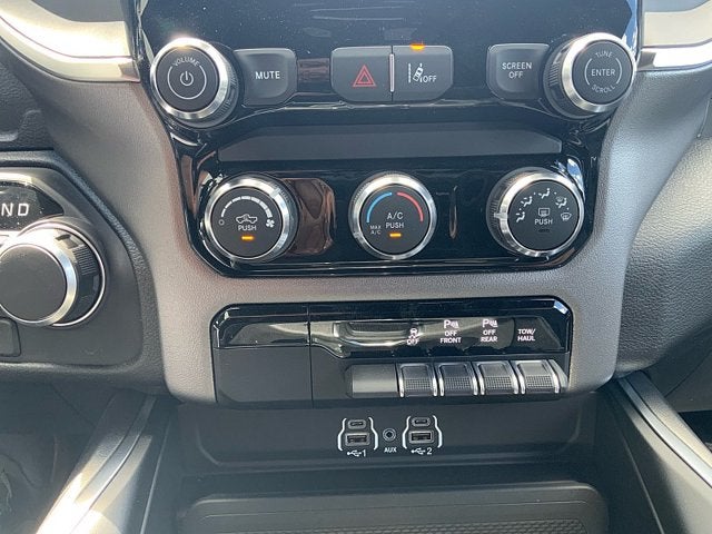 2026 RAM Ram 1500 RAM 1500 EXPRESS CREW CAB 4X4 5'7' BOX