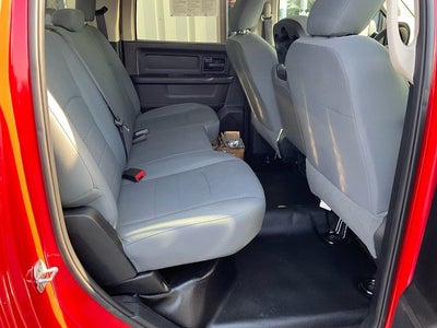 2018 RAM 3500 Chassis Tradesman/SLT/Laramie