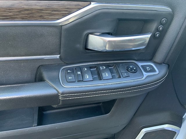 2021 RAM 3500 Chassis Tradesman/SLT/Laramie/Limited