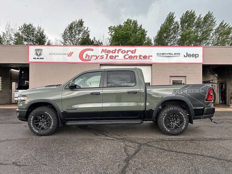 2026 RAM 1500 Rebel Crew Cab 4x4 5'7' Box